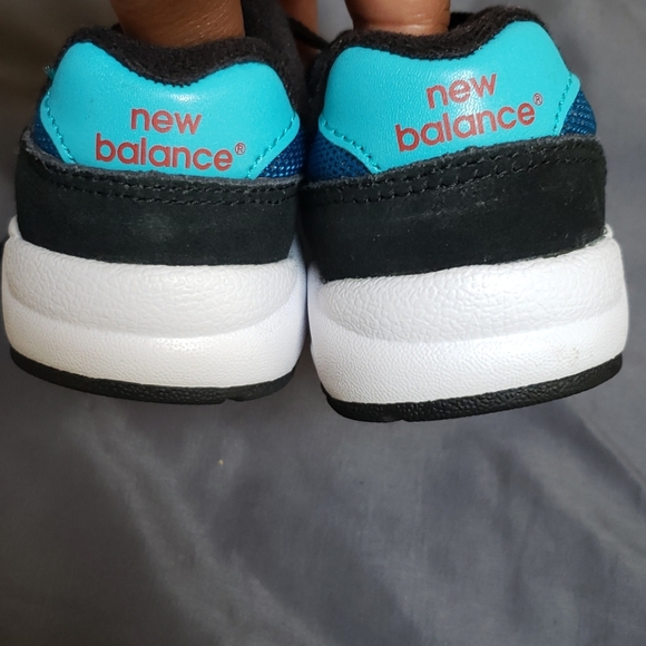 Brand New New Balance 580s - Picture 4 of 5